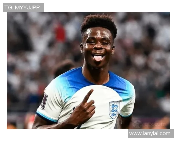 乌克兰足球明星的崛起与成就探秘：从青涩少年到世界舞台的传奇之路